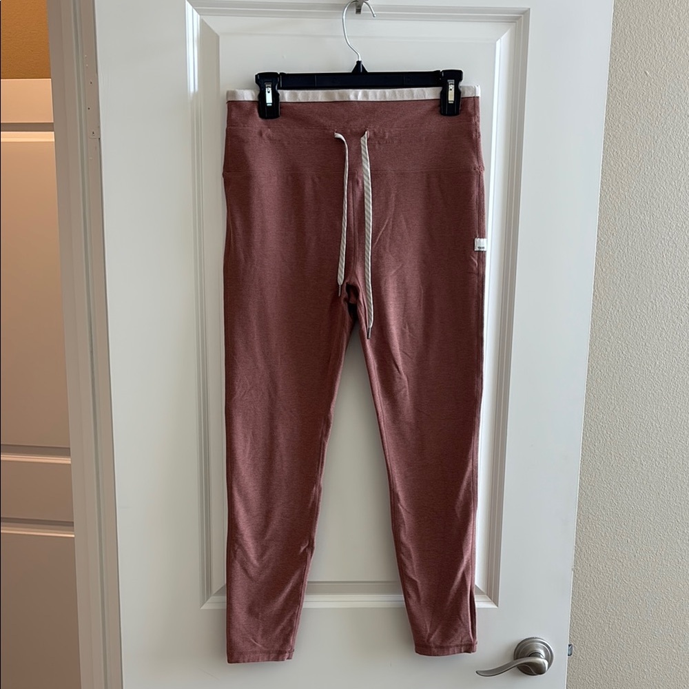 Vuori Women’s Leggings with Drawstring